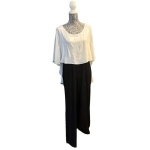 Glamour White Flowing High Low Top Black Bottom Wide Leg Flowing Pant Spandex 18